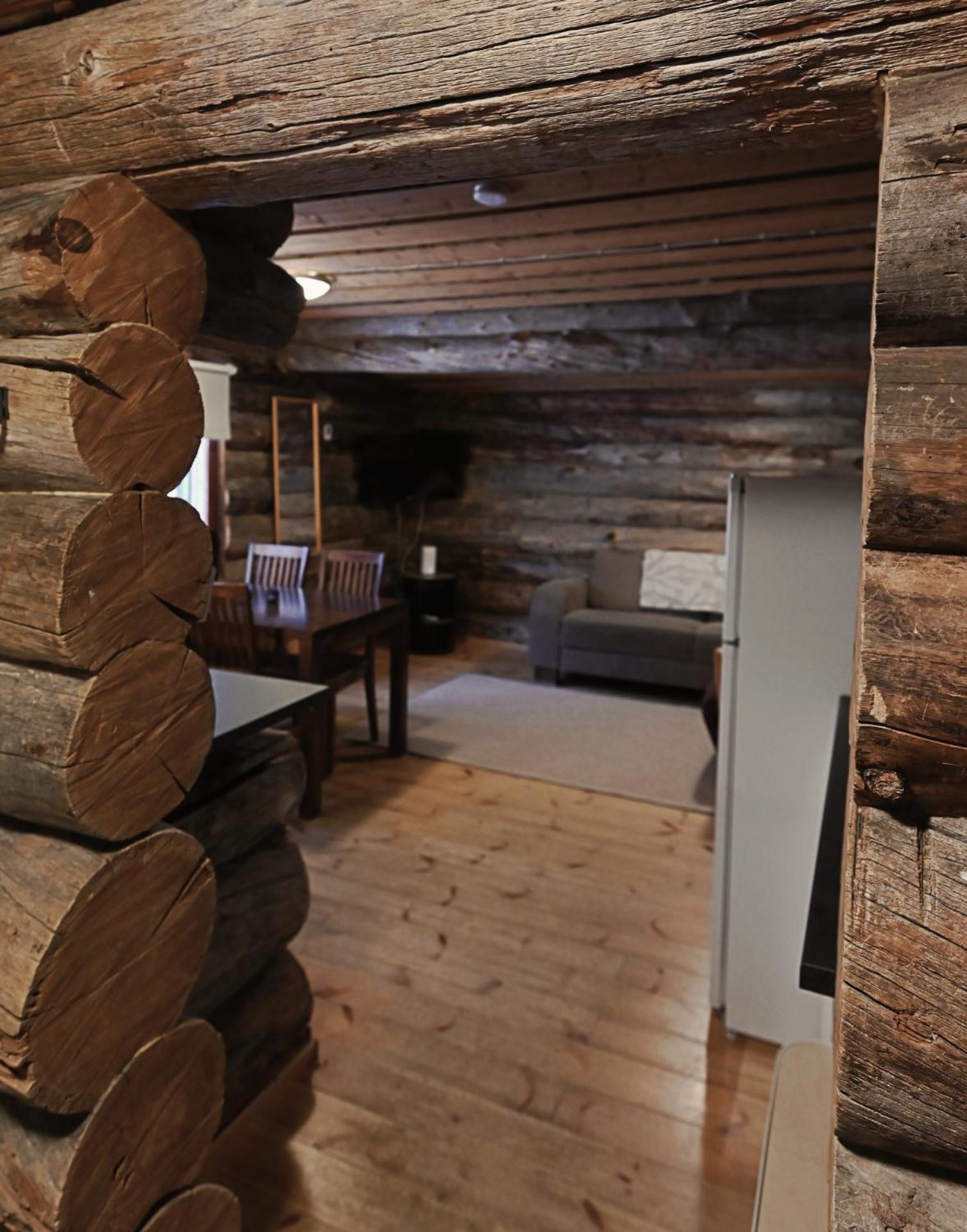 Classic Log Cabin Ski-In Ski-Out Levi Ngoại thất bức ảnh