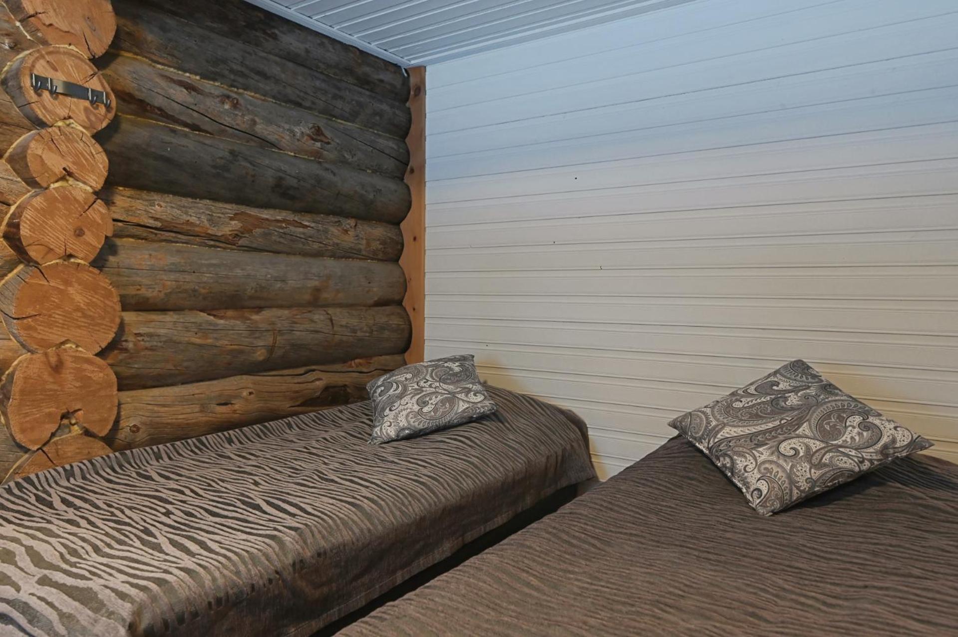 Classic Log Cabin Ski-In Ski-Out Levi Phòng bức ảnh