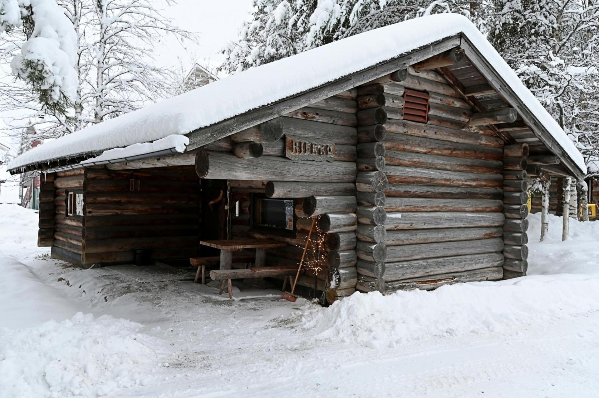 Classic Log Cabin Ski-In Ski-Out Levi Ngoại thất bức ảnh