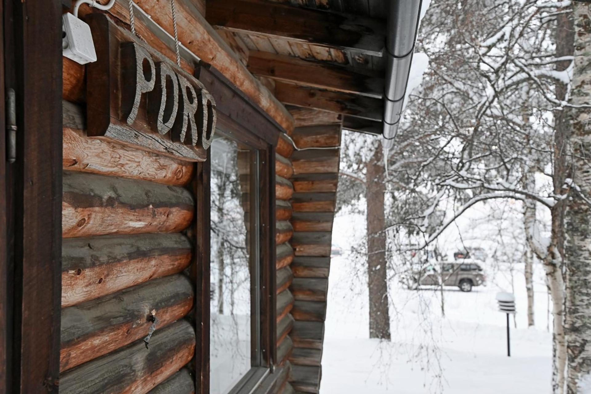 Classic Log Cabin Ski-In Ski-Out Levi Ngoại thất bức ảnh