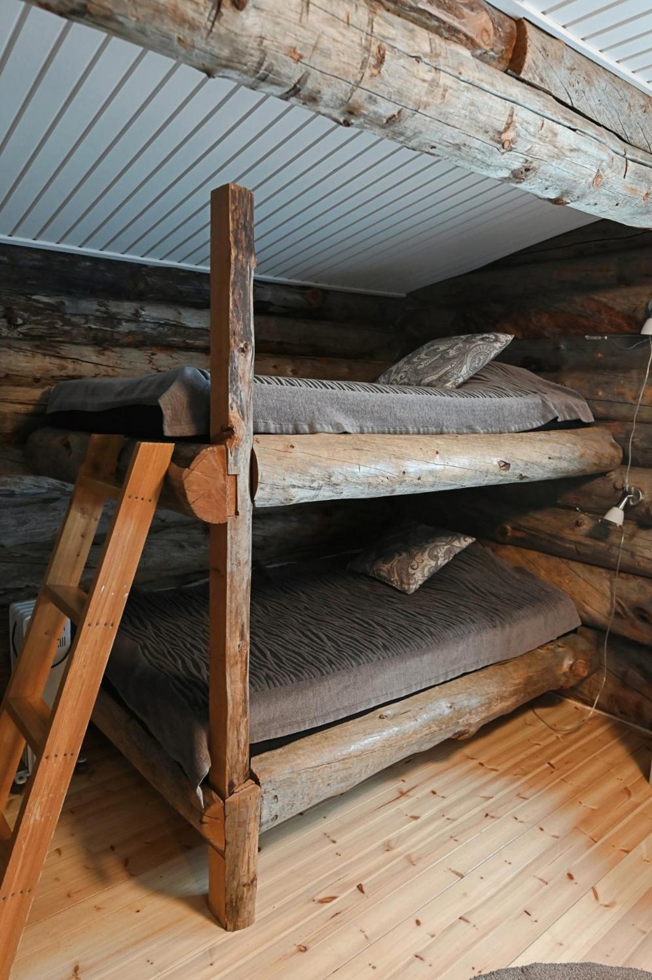 Classic Log Cabin Ski-In Ski-Out Levi Phòng bức ảnh
